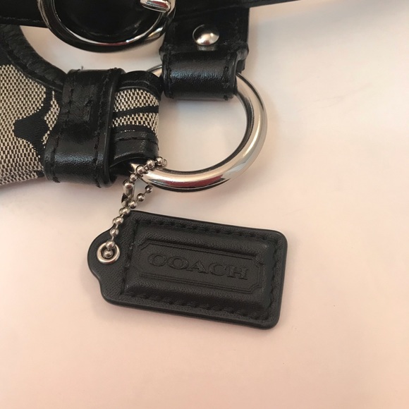 Coach Penelope Crossbody EUC - Picture 13 of 13